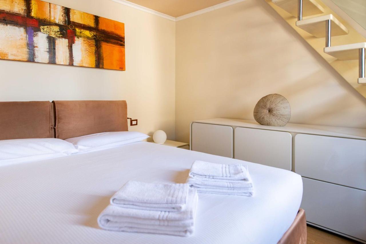 Modern, Bright Near Boboli Gardens & Santo Spirito - Homeunity Florencie Exteriér fotografie